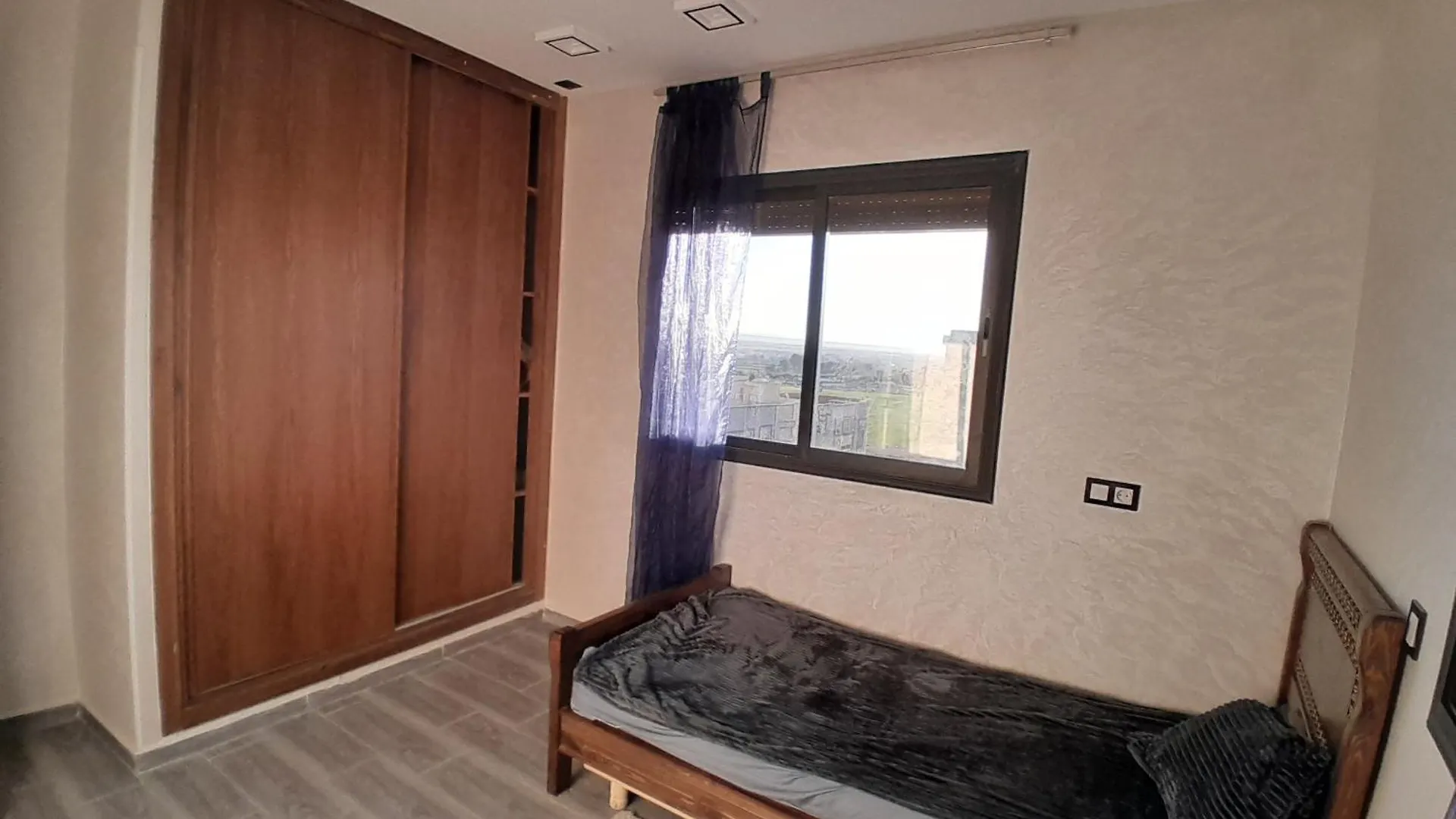 Apartment Oued Fes Close To Euromed 0*,
