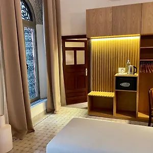 4* Riad Zamane - Boutique &